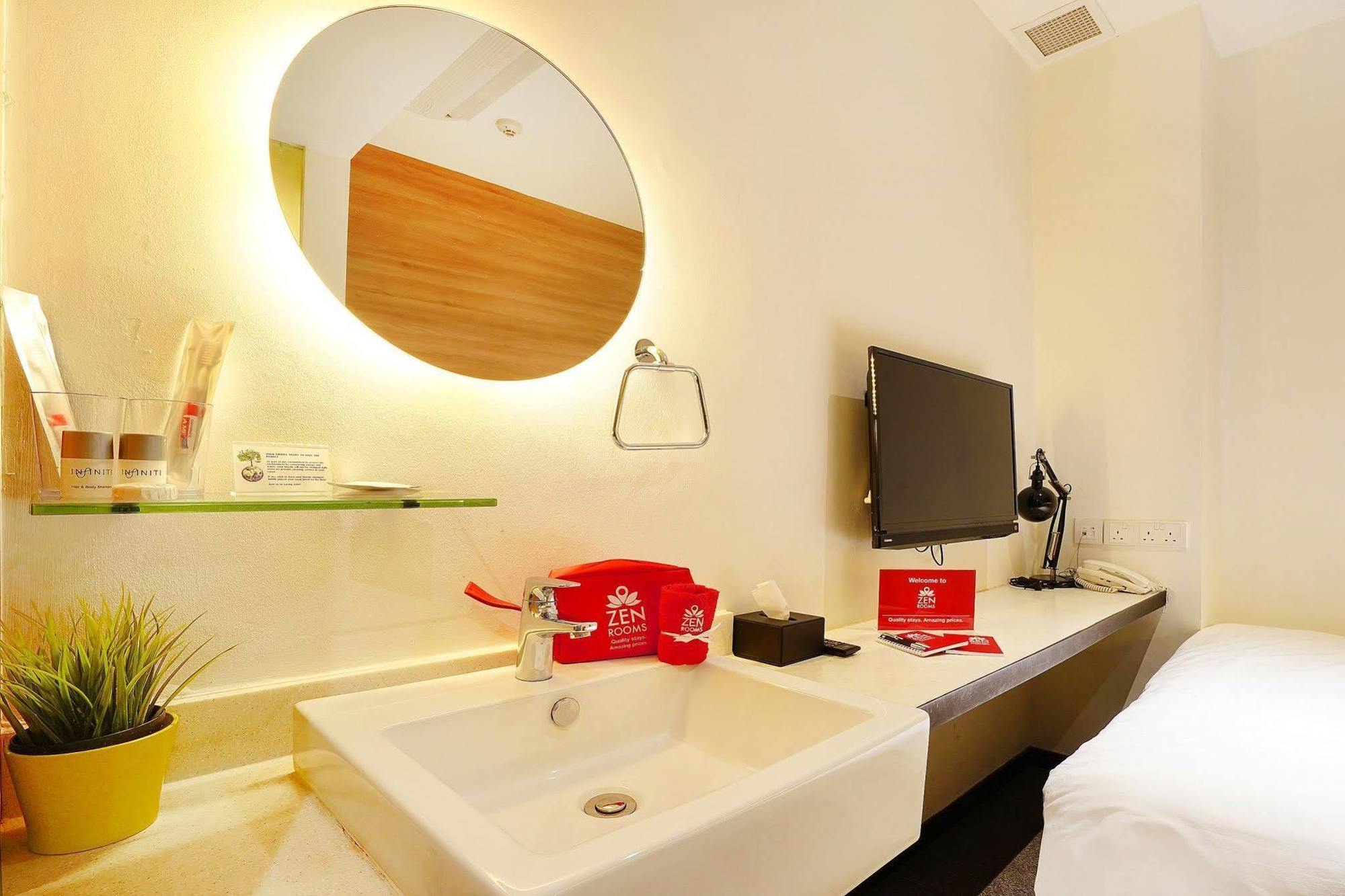 Zen Rooms Arab Street Сингапур Экстерьер фото